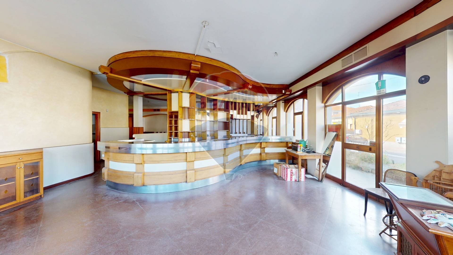 Ricezione / Lobby - Commercial Premises Via Circonvallazione Ovest
 
94, Ciserano - photo 3