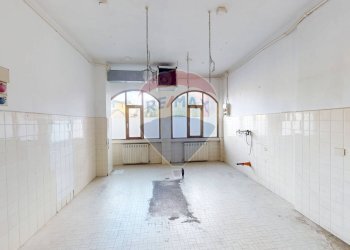 Stanza vuota - Commercial Premises Via Circonvallazione Ovest
 
94, Ciserano - photo 14