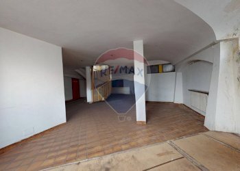 Stanza vuota - Commercial Premises Via Circonvallazione Ovest
 
94, Ciserano - photo 18