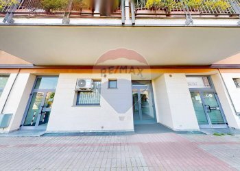 Terrazza - Negozio via gran paradiso
 
9, Segrate - foto 20