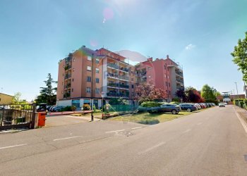 Edificio all\'aperto - Negozio via gran paradiso
 
9, Segrate - foto 21