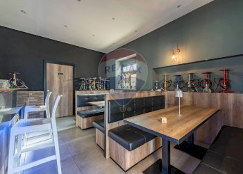 Sala da pranzo - Attività Commerciale Grotta Regina
 
2, Bari - foto 11