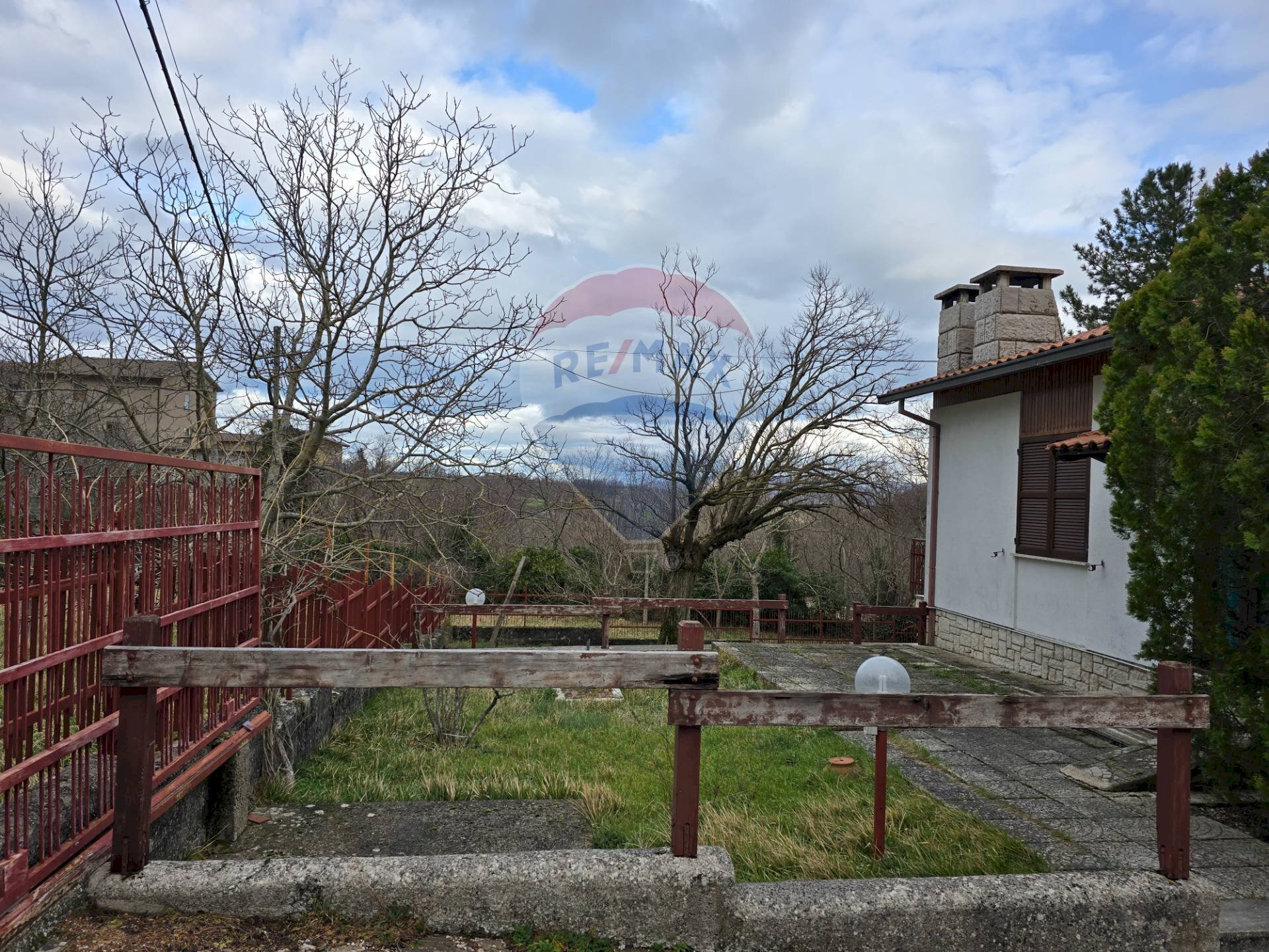 Casa all\'aperto - Villa loc. Valdolmo
 
53, Sassoferrato - foto 3