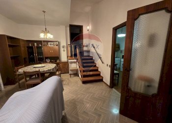 Sala da pranzo - Villa loc. Valdolmo
 
53, Sassoferrato - foto 17