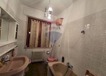 Bagno - Villa loc. Valdolmo
 
53, Sassoferrato - foto 28