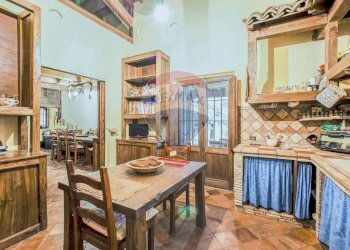 Cucina - Villa via Ettore Rosso
5, Roma - foto 6