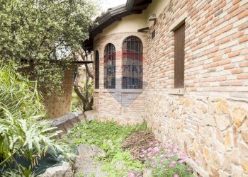 Casa all\'aperto - Villa via Ettore Rosso
5, Roma - foto 12