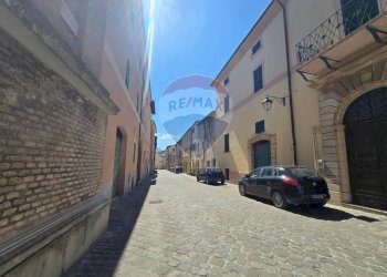 Edificio all\'aperto - Appartamento Corso don Minzoni
 
65, Sassoferrato - foto 41