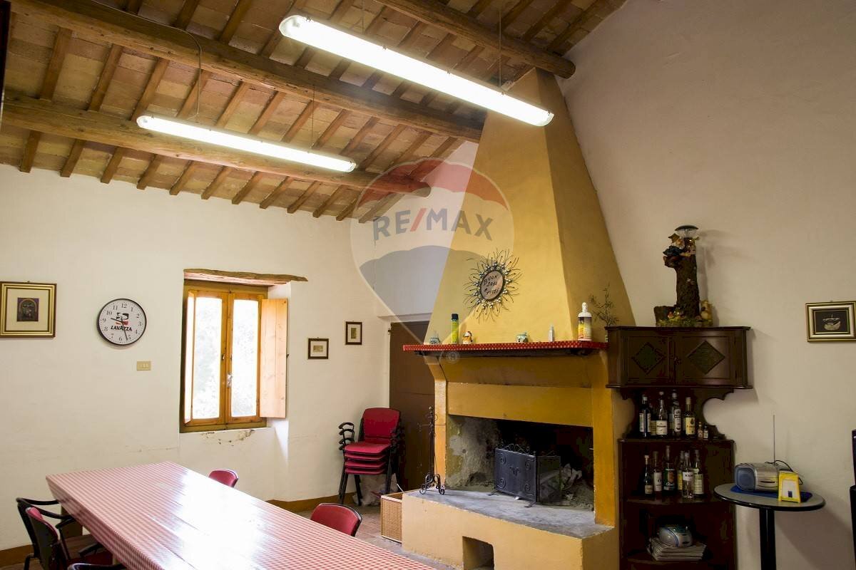 Soggiorno - Rustico Castelplanio - foto 2