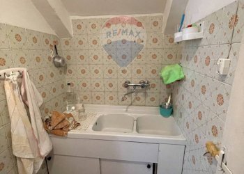 Bagno - Appartamento via giacomo leopardi
 
36, Poggio San Vicino - foto 11