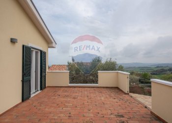 Terrazza - Villa via valcastagno
 
6, Numana - foto 37