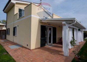 Casa all\'aperto - Villa via valcastagno
 
6, Numana - foto 56