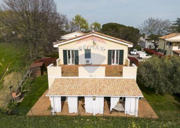 Casa all\'aperto - Villa via valcastagno
 
6, Numana - foto 73