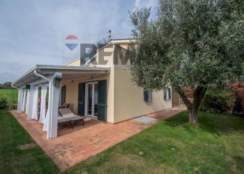 Casa all\'aperto - Villa via valcastagno
 
6, Numana - photo 1