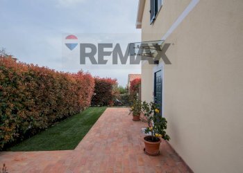 Terrazza - Villa via valcastagno
 
6, Numana - photo 8