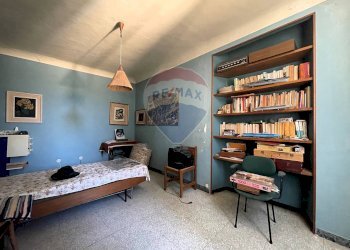 Camera / camera da letto - Appartamento Vicolo delle Carceri
 
5, Arcevia - foto 14