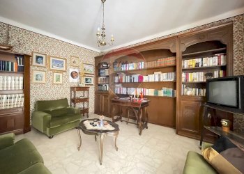 Soggiorno - Appartamento Vicolo delle Carceri
 
5, Arcevia - foto 25