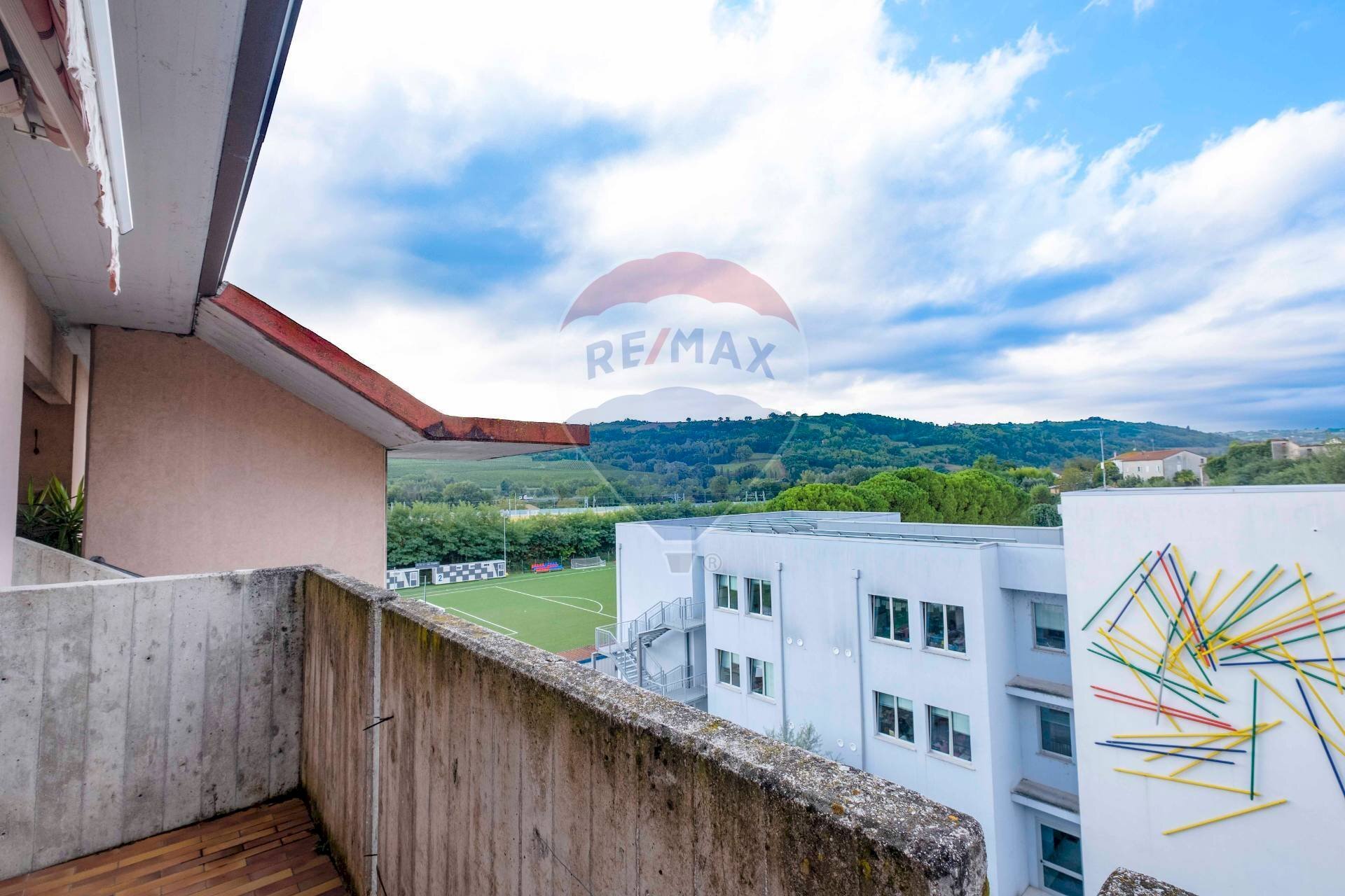 Balcone - Apartment Viale Dello Sport
 
7, Castelplanio - photo 3