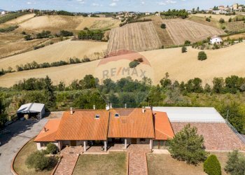 Casa all\'aperto - Independent house via montelatiere
 
14b, San Marcello - photo 2