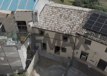 Edificio all\'aperto - Appartamento Piazza della repubblica
 
7, Monte San Vito - foto 2