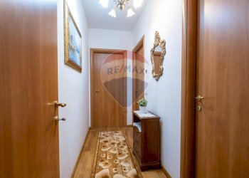 Hall / corridoio - Quadrilocale Via Luigi Pieralisi
 
16, Jesi - foto 9