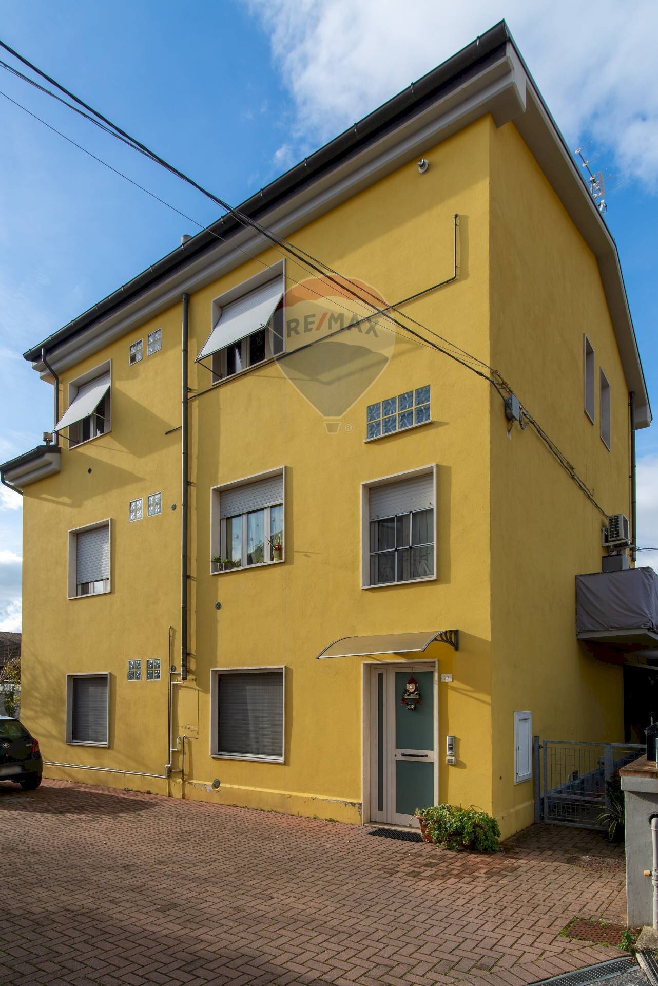 Edificio all\'aperto - Quadrilocale Viale Leonardo da Vinci
 
29, Maiolati Spontini - foto 1