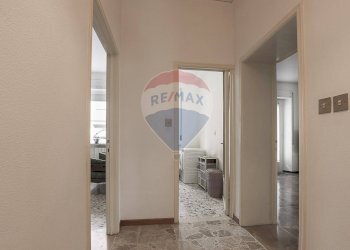 Hall / corridoio - Quadrilocale via Igino Simboli
 
21, Recanati - foto 14