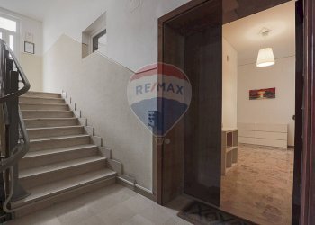 Scale - Quadrilocale via Igino Simboli
 
21, Recanati - foto 33