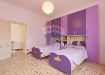 Camera / camera da letto - Quadrilocale via Igino Simboli
 
21, Recanati - foto 43