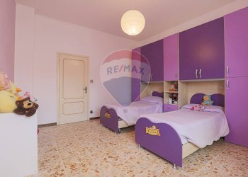 Camera / camera da letto - Quadrilocale via Igino Simboli
 
21, Recanati - foto 44