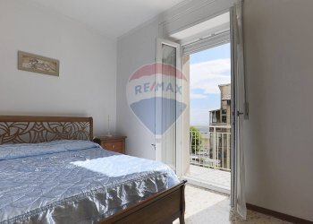 Camera / camera da letto - Quadrilocale via Igino Simboli
 
21, Recanati - foto 49