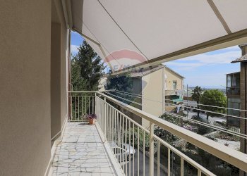 Balcone - Quadrilocale via Igino Simboli
 
21, Recanati - foto 53