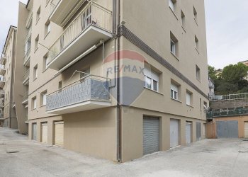 Edificio all\'aperto - Quadrilocale via Igino Simboli
 
21, Recanati - foto 58