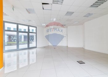 Stanza vuota - Negozio Via Pasquinelli
 
2/A, Jesi - foto 4