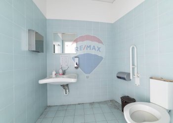 Bagno - Negozio Via Pasquinelli
 
2/A, Jesi - foto 8