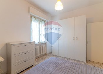 Camera / camera da letto - Appartamento via Friuli
 
1, Jesi - foto 15