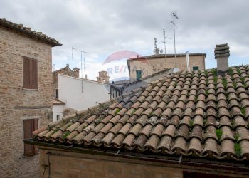 Edificio all\'aperto - Stabile - Palazzo via solferino
 
4, Staffolo - foto 25