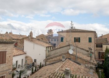 Edificio all\'aperto - Stabile - Palazzo via solferino
 
4, Staffolo - foto 29