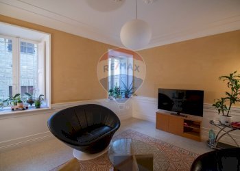 Soggiorno - Stabile - Palazzo via solferino
 
4, Staffolo - foto 47