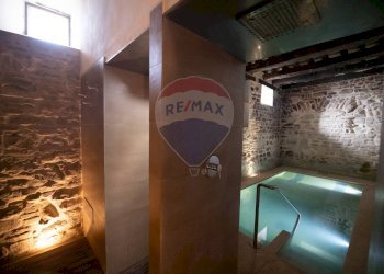 Piscina - Stabile - Palazzo via solferino
 
4, Staffolo - foto 50