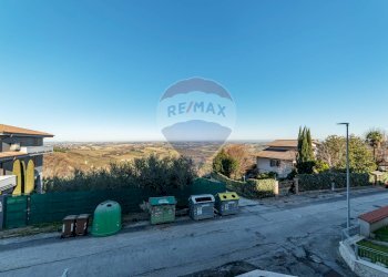 Edificio all\'aperto - Appartamento Via Giovanni Amendola
 
8, Montecarotto - foto 11