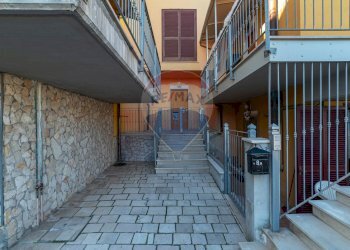 Terrazza - Appartamento Via Giovanni Amendola
 
8, Montecarotto - foto 12