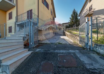 Casa all\'aperto - Appartamento Via Giovanni Amendola
 
8, Montecarotto - foto 13