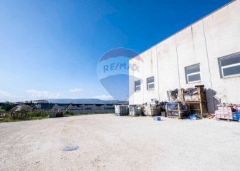 Edificio all\'aperto - Capannone Jesi - foto 34