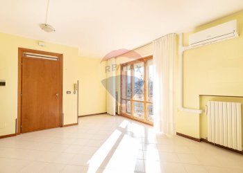 Stanza vuota - Appartamento Massimo D'Azeglio
 
2, Castelplanio - foto 2