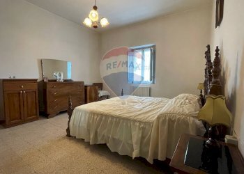 Camera / camera da letto - Independent house Carpineto
 
17, Filottrano - photo 35