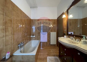 Bagno - Independent house Carpineto
 
17, Filottrano - photo 38