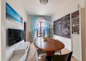 Sala da pranzo - Casa semi indipendente Via San Rocco
 
35, Maiolati Spontini - foto 8