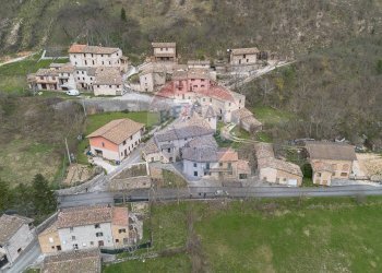 Posizione della mappa - Casa indipendente strada del caprile
 
28, Frontone - foto 4