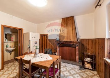 SOGGIORNO - Casa indipendente strada del caprile
 
28, Frontone - foto 7